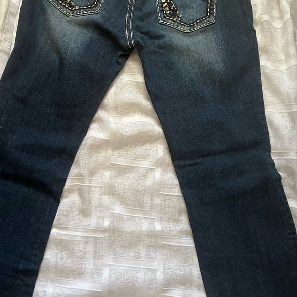 EUC Miss Me Bootcut Embellished Boot Cut Jeans size 31 - Picture 4 of 8